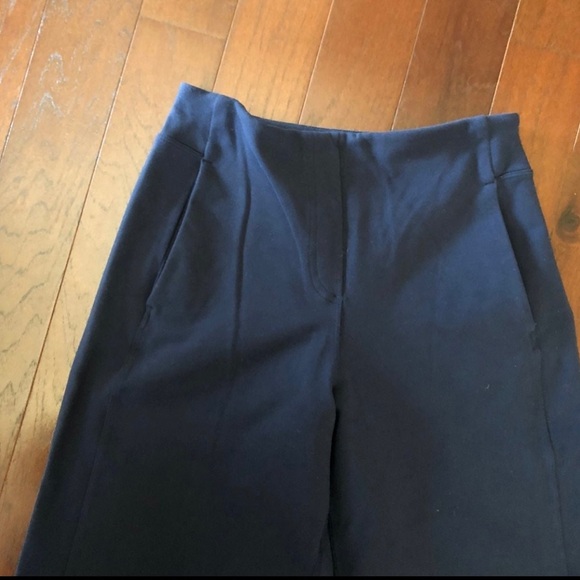 Lululemon athletica wide leg pants size 2 navy pockets - Picture 3 of 9